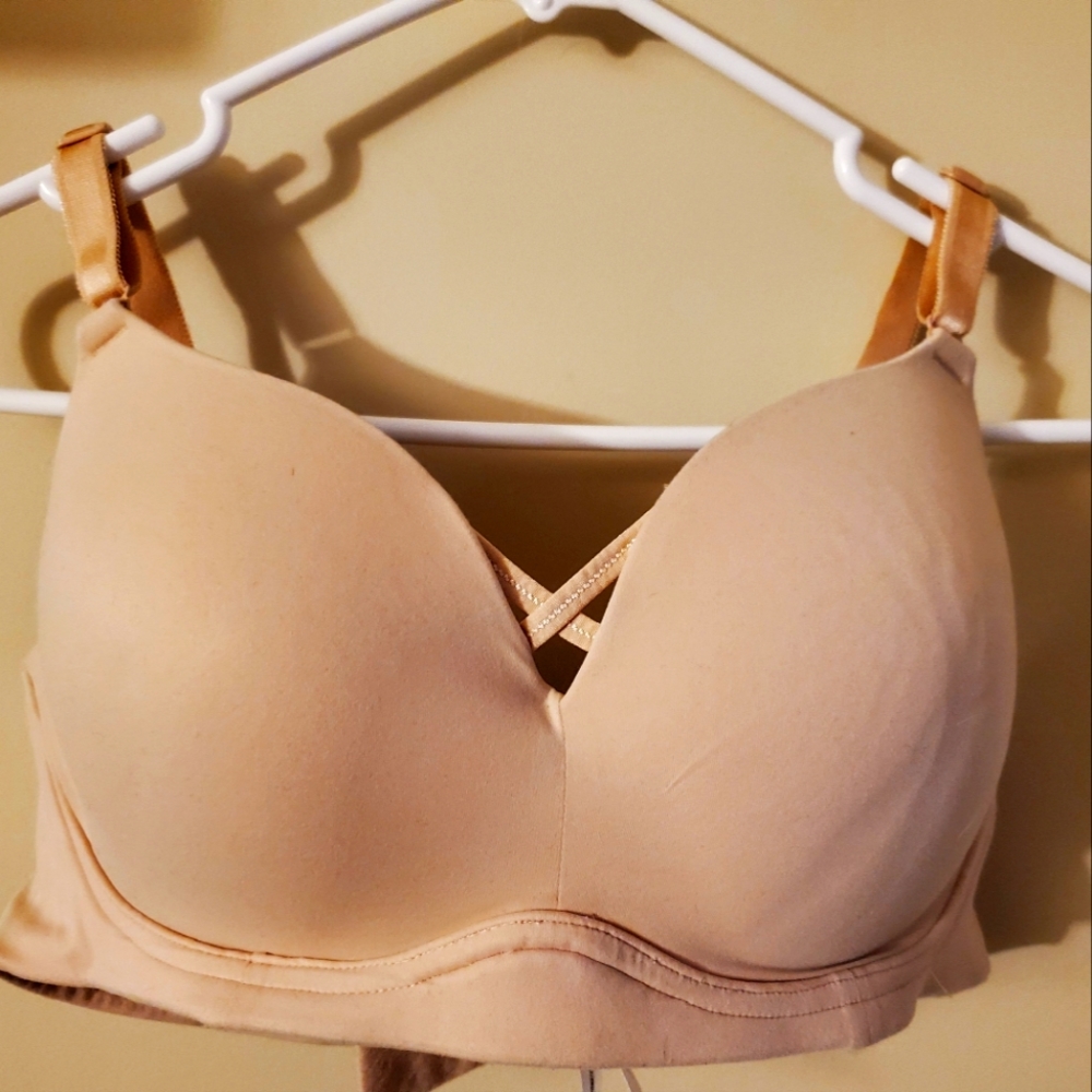 Torrid curvy nude bra size 36C wireless